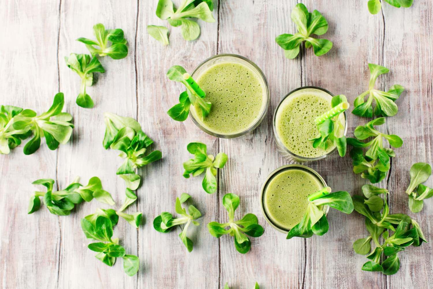 Smoothie med rabarbra & spinat